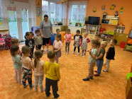 Těšíme se do školy i na čarodějnický rej