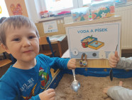 Vnímáme svět všemi smysly a těšíme se na karneval!