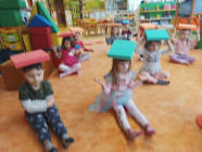 Vnímáme svět všemi smysly a těšíme se na karneval!