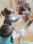 Jen si, děti, všimněte